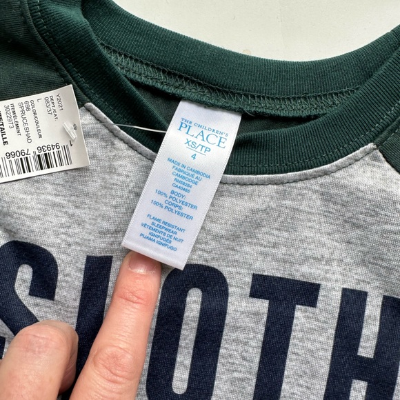 NWT Long Sleeved pajama Set Size XS 4 Sloth Mode with Plaid Bottoms - Picture 4 of 4